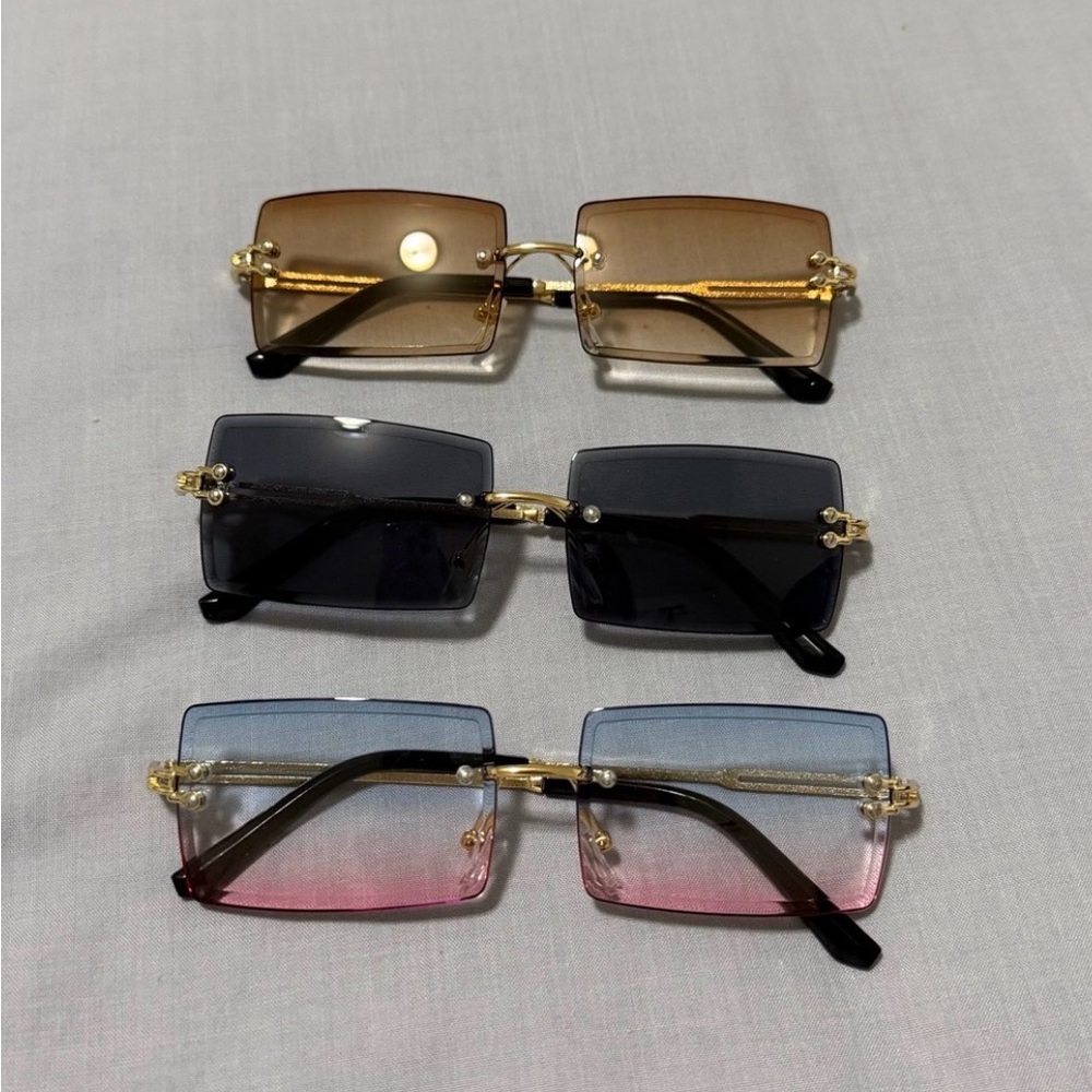 Elegant Women's Sunglasses Trio - Black, Brown, Pink